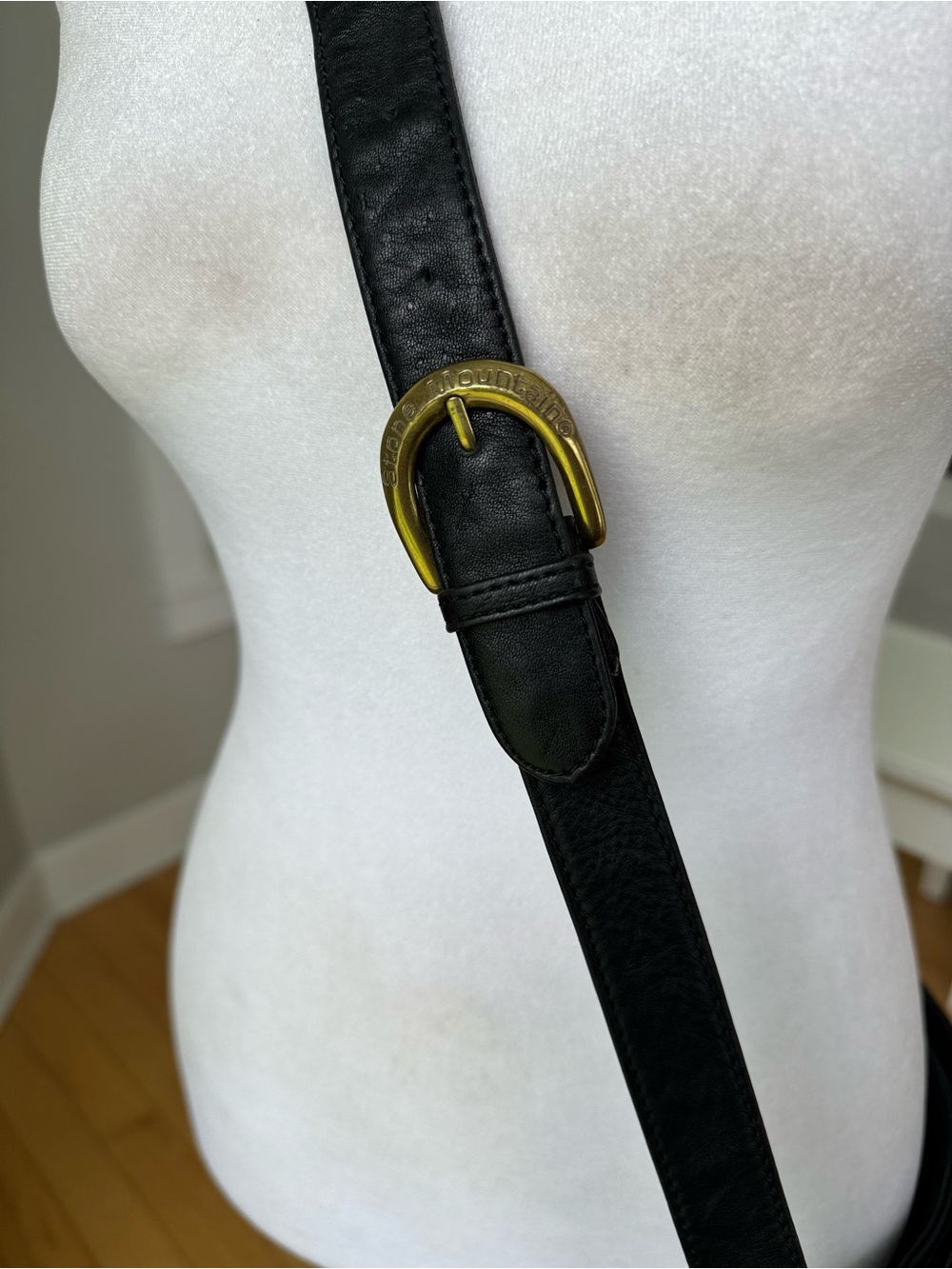 Vintage 90s Stone Mountain Black Leather Purse Brass Buckle - Picture 10 of 11